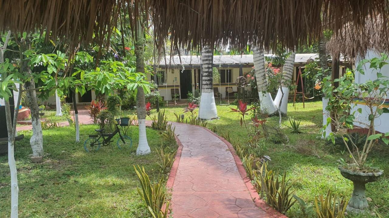 Cabanas Colibri Bacalar Ngoại thất bức ảnh