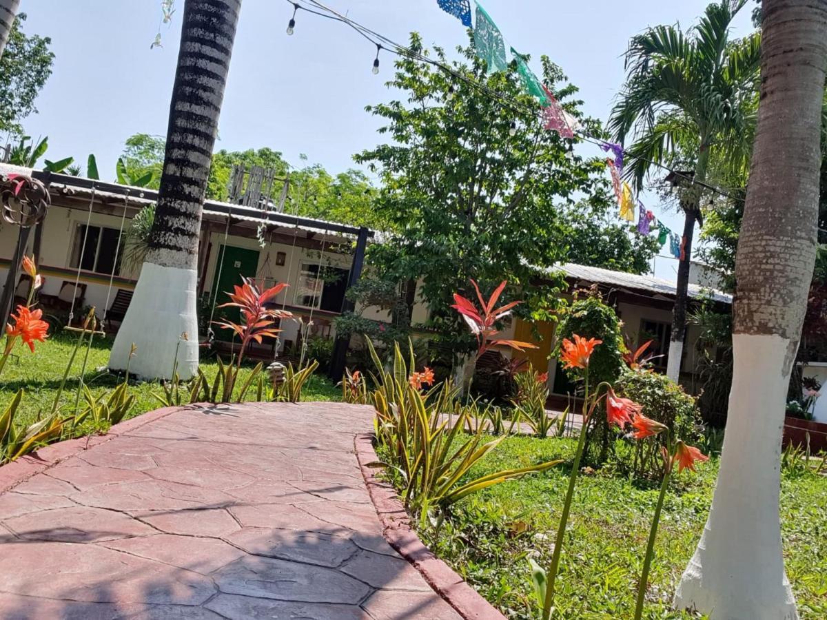 Cabanas Colibri Bacalar Ngoại thất bức ảnh
